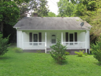 614 Lakeside Ave, Burlington, NC 27217 