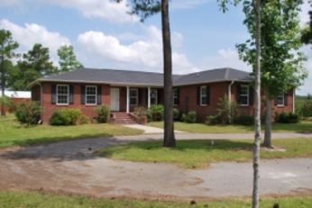 3676 Rosindale Rd, Clarkton, NC 28433 