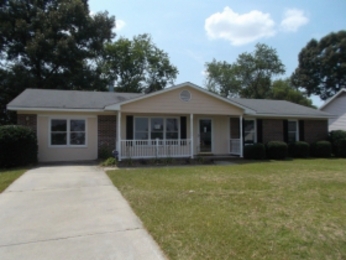 5048 Tangerine Dr, Fayetteville, NC 28304 