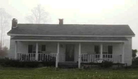 20 LANCELOT LN, Whiteville, NC 28472 