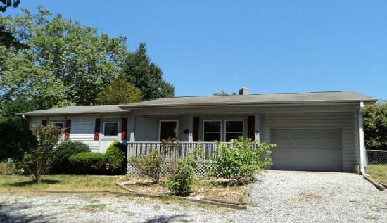 89 Sycamore Cr, Hendersonville, NC 28791 