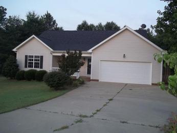 456 Tylerstone Dr, Fuquay Varina, NC 27526 