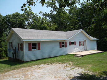 644 Foxwood Rd, Madison, NC 27025 