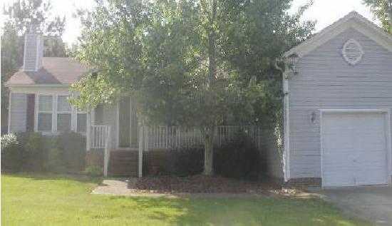 1215 Shackelton Dr, Apex, NC 27502 