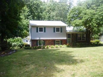 1438 Ridgewood Dr, Gastonia, NC 28054 