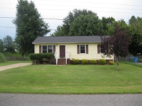 613 S 11th St, Bessemer City, NC 28016 