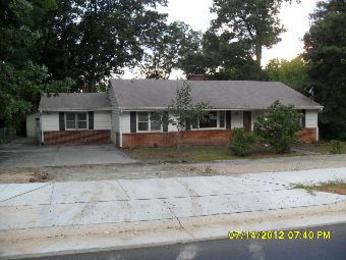 2106 Merritt Drive, Greensboro, NC 27407 