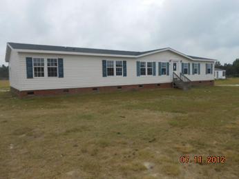 403 Battlefield Drive, Newton Grove, NC 28366 