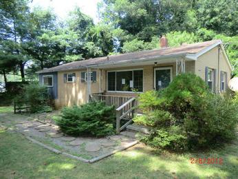 25 Royal Pines Dr, Arden, NC 28704 