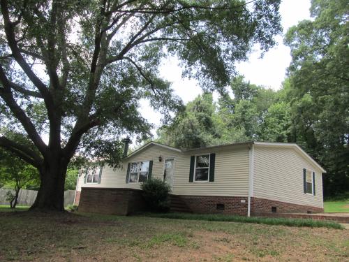 320 LAKE SYLVIA RD, Lincolnton, NC 28092 