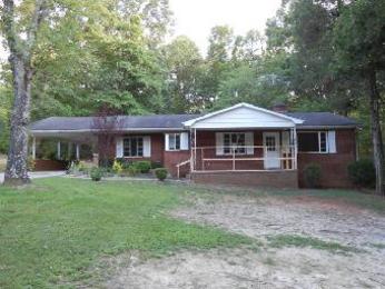 327 Northwood Dr, Asheboro, NC 27203 