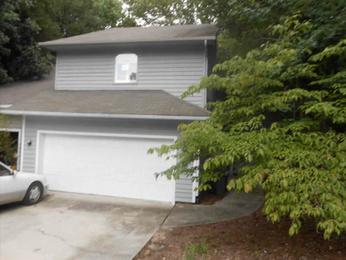 440 Chester Woods Ct., High Point, NC 27262 