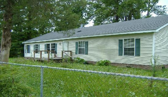 503 Maple Ln, Morehead City, NC 28557 