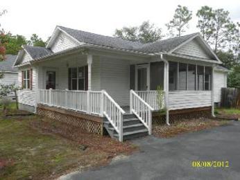 1211 Beaufort Rd, Southport, NC 28461 