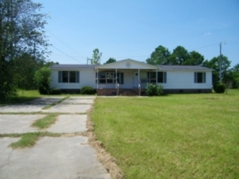 3255 W. Carthage Rd, Lumberton, NC 28358 