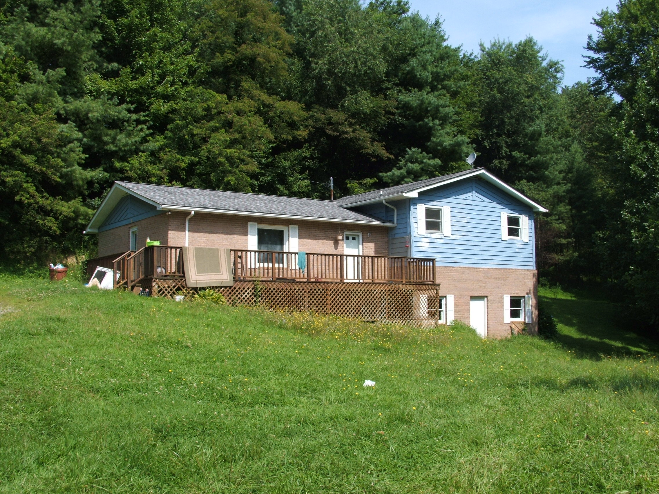 1794 DEWITT ROAD, SPARTA, NC 28675 