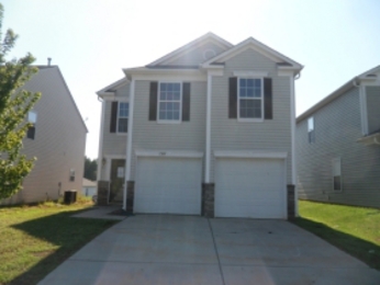 7322 Fox Point Dr, Charlotte, NC 28269 