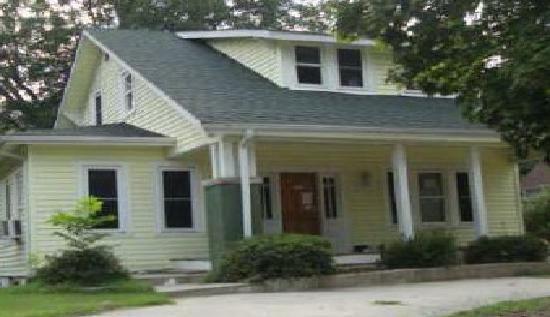 403 7th St, Spencer, NC 28159 