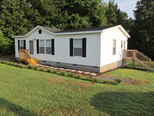 3175 ALDEN STARNES RD, Granite Falls, NC 28630 