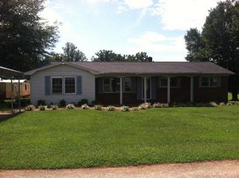 129 Family Dr, Mooresboro, NC 28114 