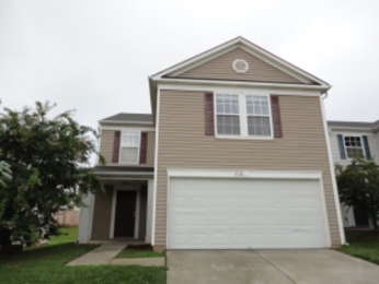 2130 Pawpaw Ln, Charlotte, NC 28269 