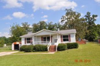 1507 Clan Campbell Dr., Raeford, NC 28376 