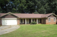 820 E 24th St, Newton, NC 28658 