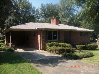 3308 S Elm Eugene St, Greensboro, NC 27406 