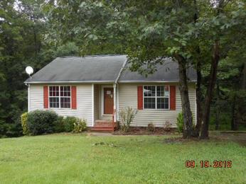 901 Riverbark Ln, Durham, NC 27703 