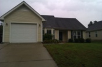 1706 Hargrove Dr, Mcleansville, NC 27301 