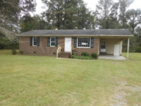 158 Jesse Jackson St, La Grange, NC 28551 