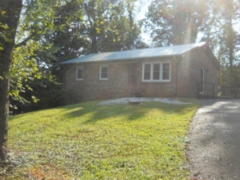 160 Badgett Avenue, Mount Airy, NC 27030 