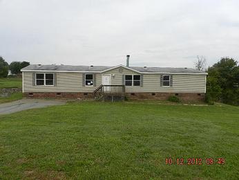 1958 Ellick Dr, Newton, NC 28658 