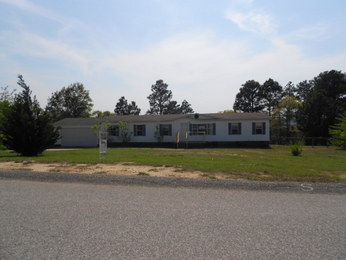 225 Forest Manor Dr, Sanford, NC 27332 