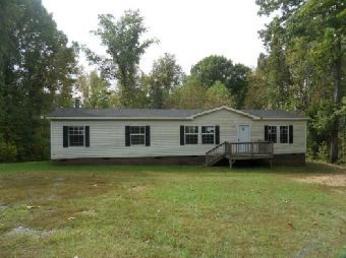 1016 Old Oak Ln, Bessemer City, NC 28016 