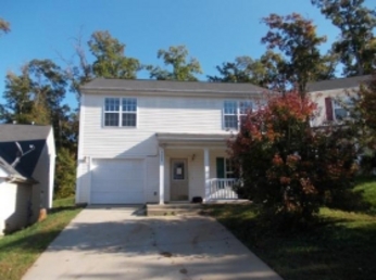 8229 Kings Creek Dr, Charlotte, NC 28273 