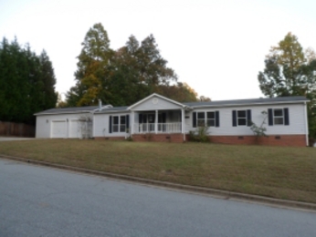 5516 Bridgeview Dr, Greensboro, NC 27406 