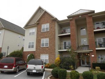 6801 Hanesbrook Cir. Unit 102, Winston Salem, NC 27012 