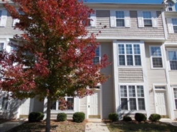 8019 Kings Creek Dr, Charlotte, NC 28273 