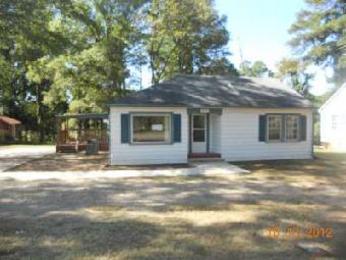 811 N Steele Street, Sanford, NC 27330 