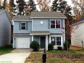 324 Peachtree Rd, Charlotte, NC 28216 