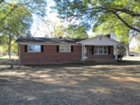 307 N Oakland St, Dallas, NC 28034 