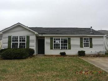 2740 Fairstone Ave, Charlotte, NC 28269 