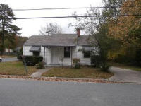 1518 Tucker St, Greensboro, NC 27405 