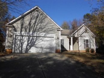 10410 Rolling Glen Ct, Charlotte, NC 28214 