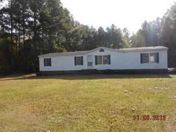 373 Burncoat Rd, Kinston, NC 28504 