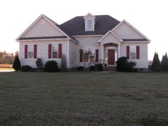 832 Treyburn Cir, Greenville, NC 27858 