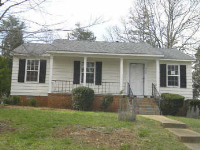800 Hidden Glen Dr, Charlotte, NC 28273 