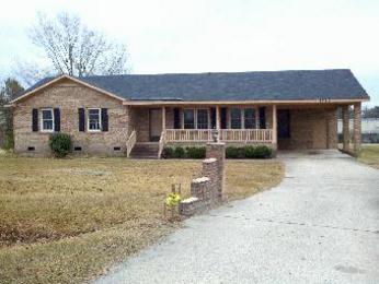 1713 Morris Cir, Greenville, NC 27834 