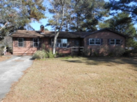 202 W Langdon Ave, Smithfield, NC 27577 